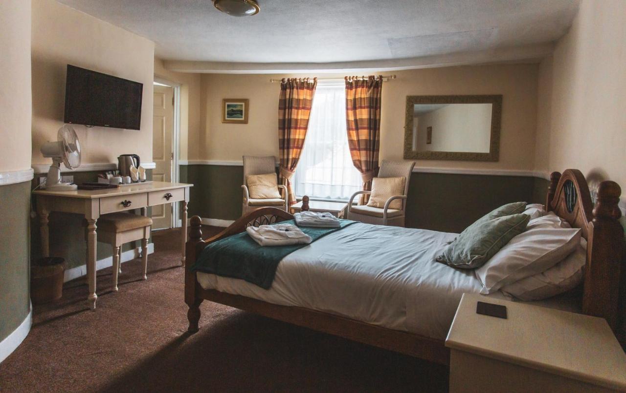 The George Hotel, Dereham Extérieur photo