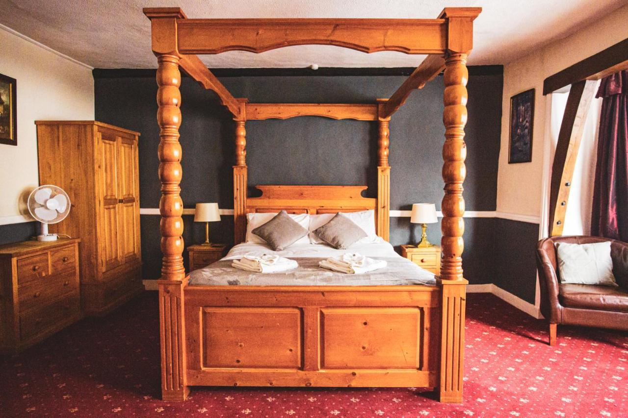 The George Hotel, Dereham Extérieur photo