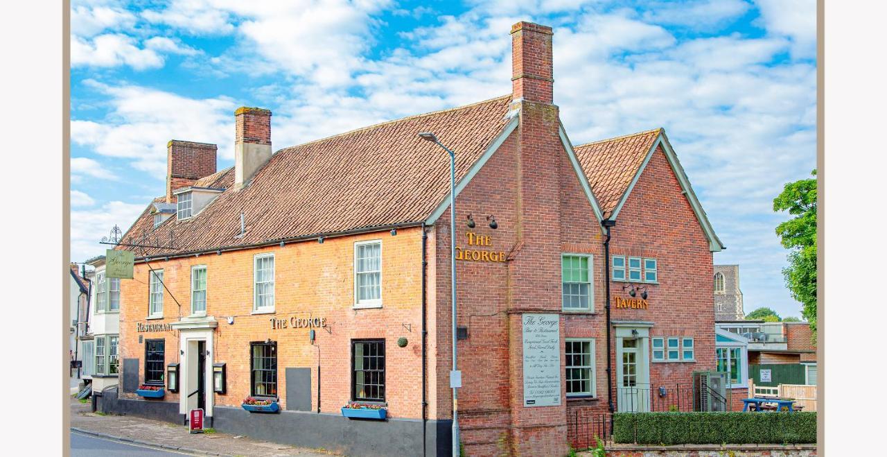 The George Hotel, Dereham Extérieur photo